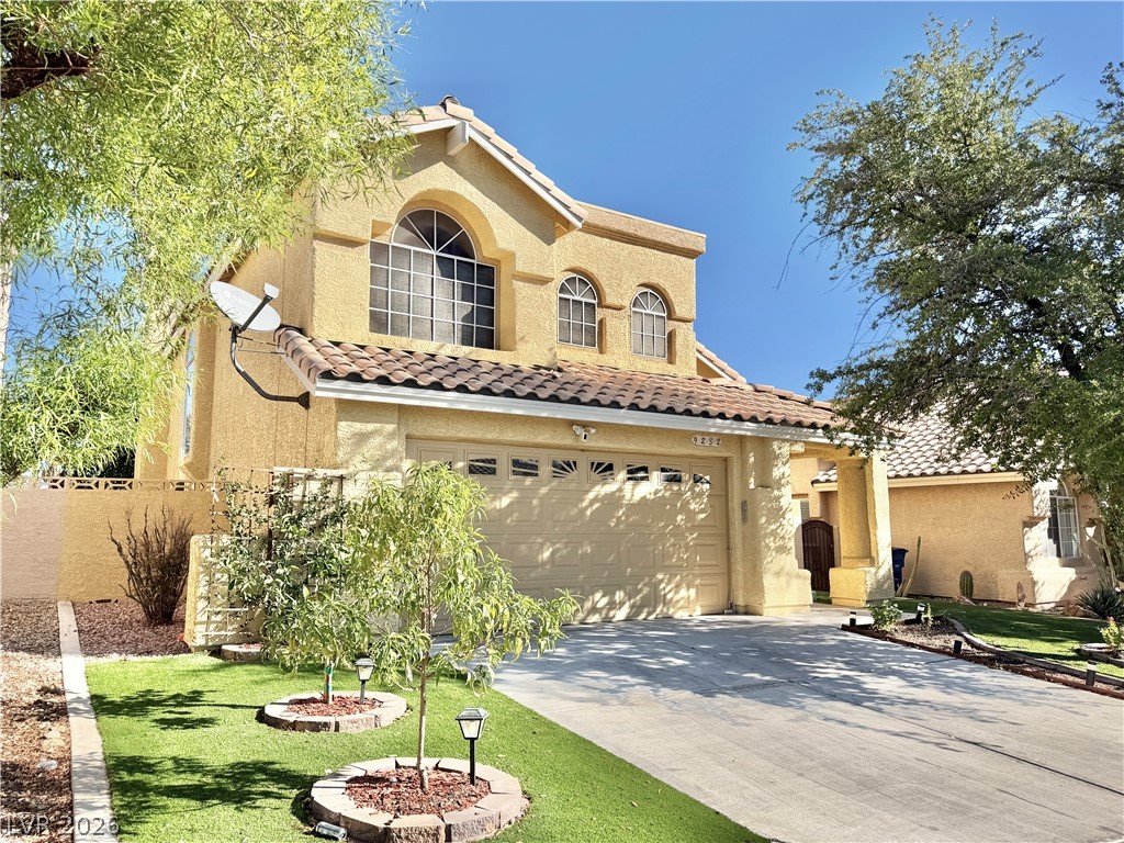 Photo 4 of 9232 Sun Rose Avenue