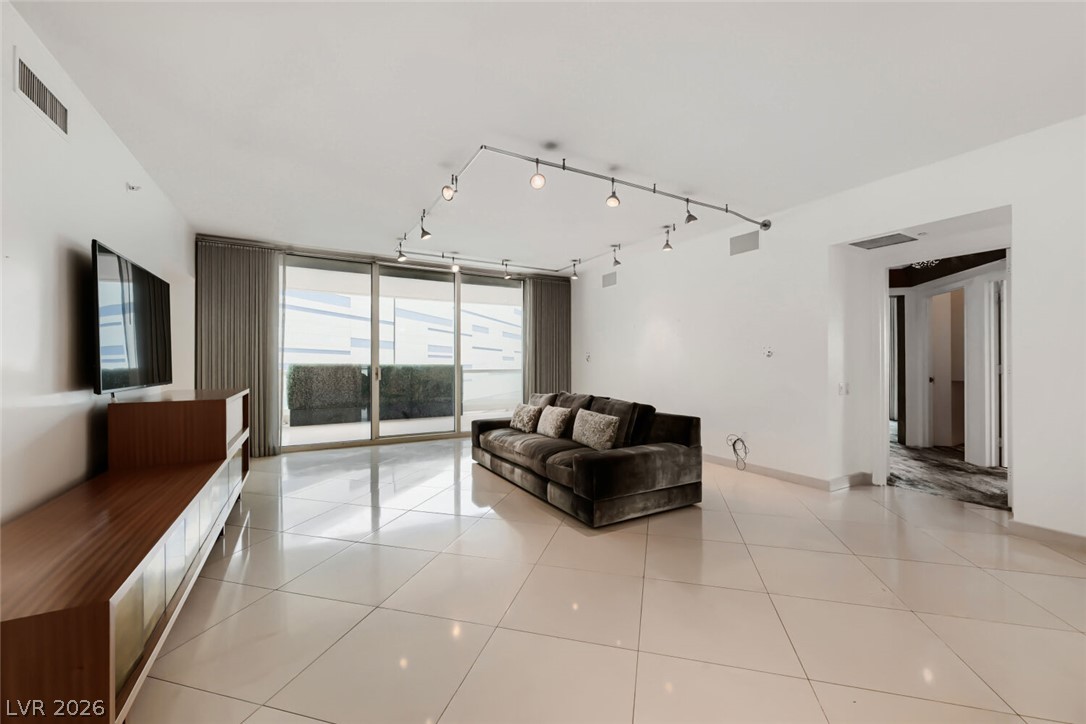 2877 Paradise Road #1404, Las Vegas