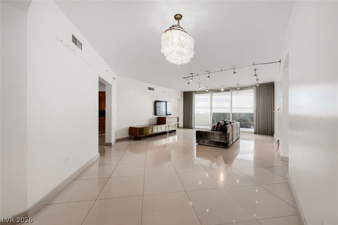 Photo 4 of 2877 Paradise Road #1404