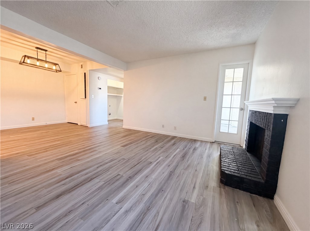 Photo 9 of 20, 1701 E Katie Avenue #83