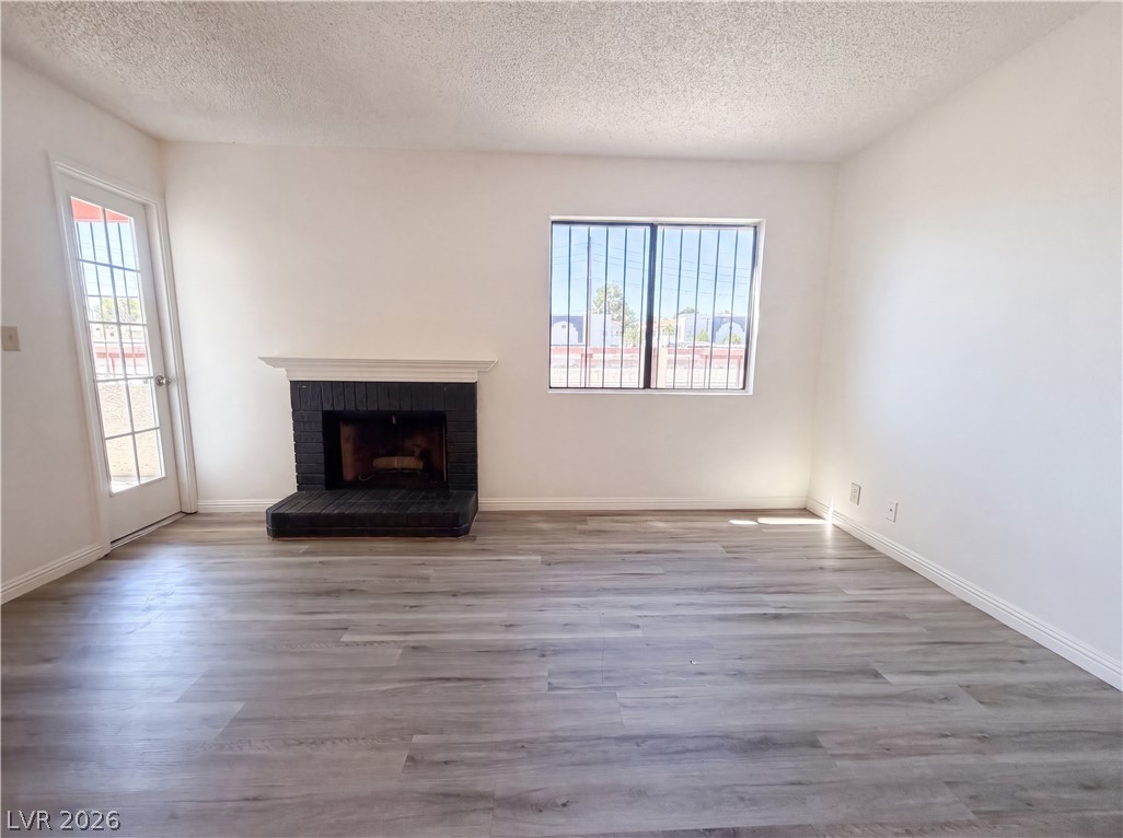 Photo 10 of 20, 1701 E Katie Avenue #83