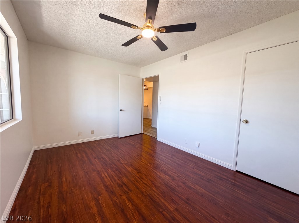 Photo 13 of 20, 1701 E Katie Avenue #83