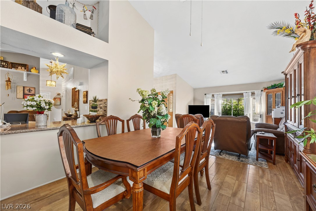 Photo 10 of 31, 3729 Rockland Drive