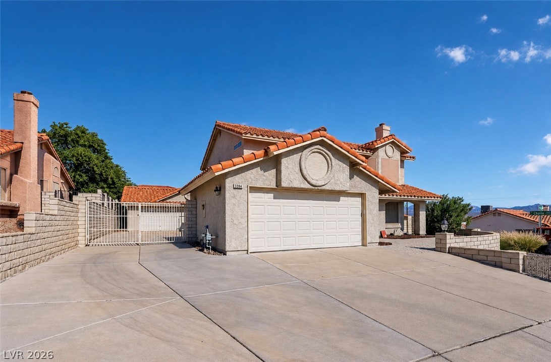 Photo 2 of 3304 Cactus Springs Drive