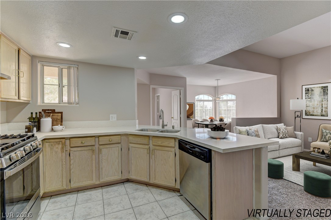 Photo 4 of 7400 W Flamingo Road #2094