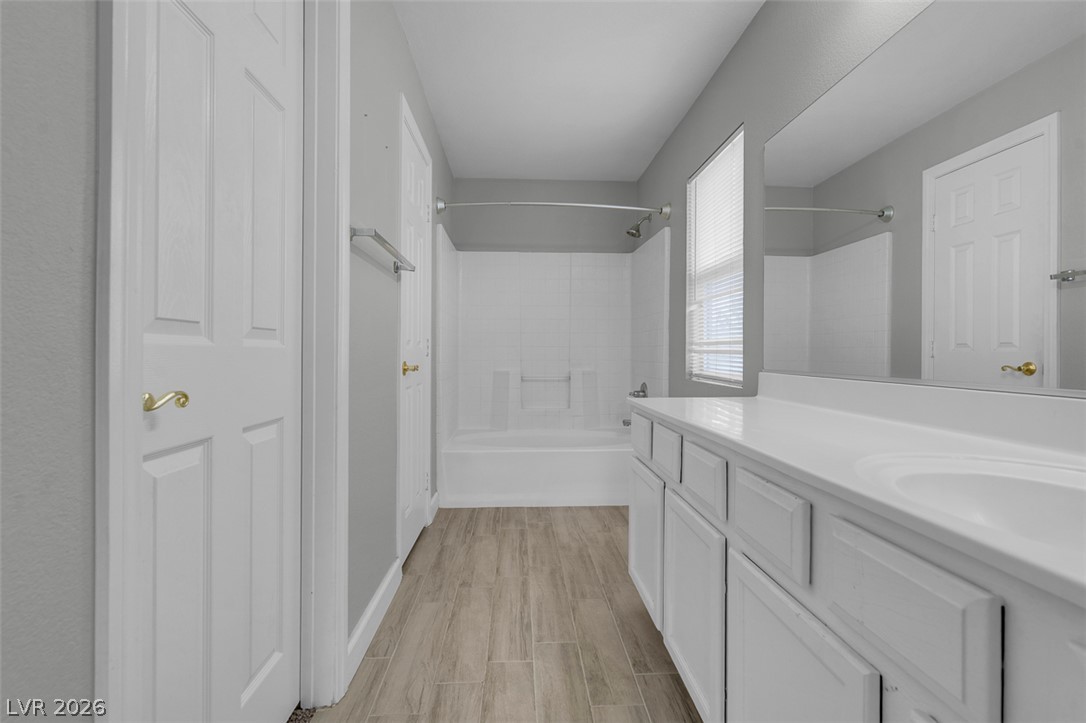 Photo 22 of 42, 6097 Slow Bob Street #101