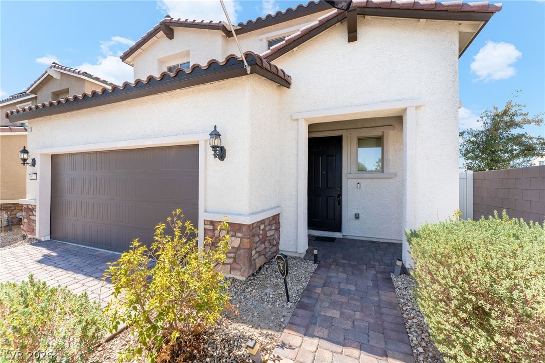 Photo 4 of 6333 Voss Street