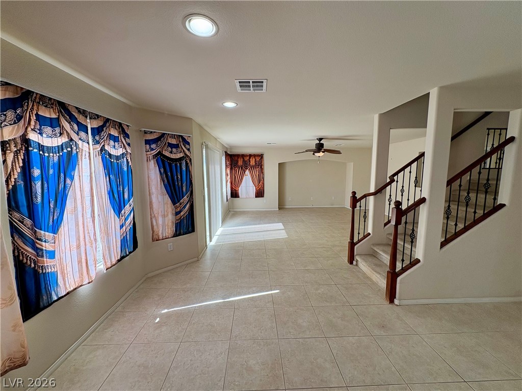 Photo 11 of 46, 345 Orchid Oasis Avenue