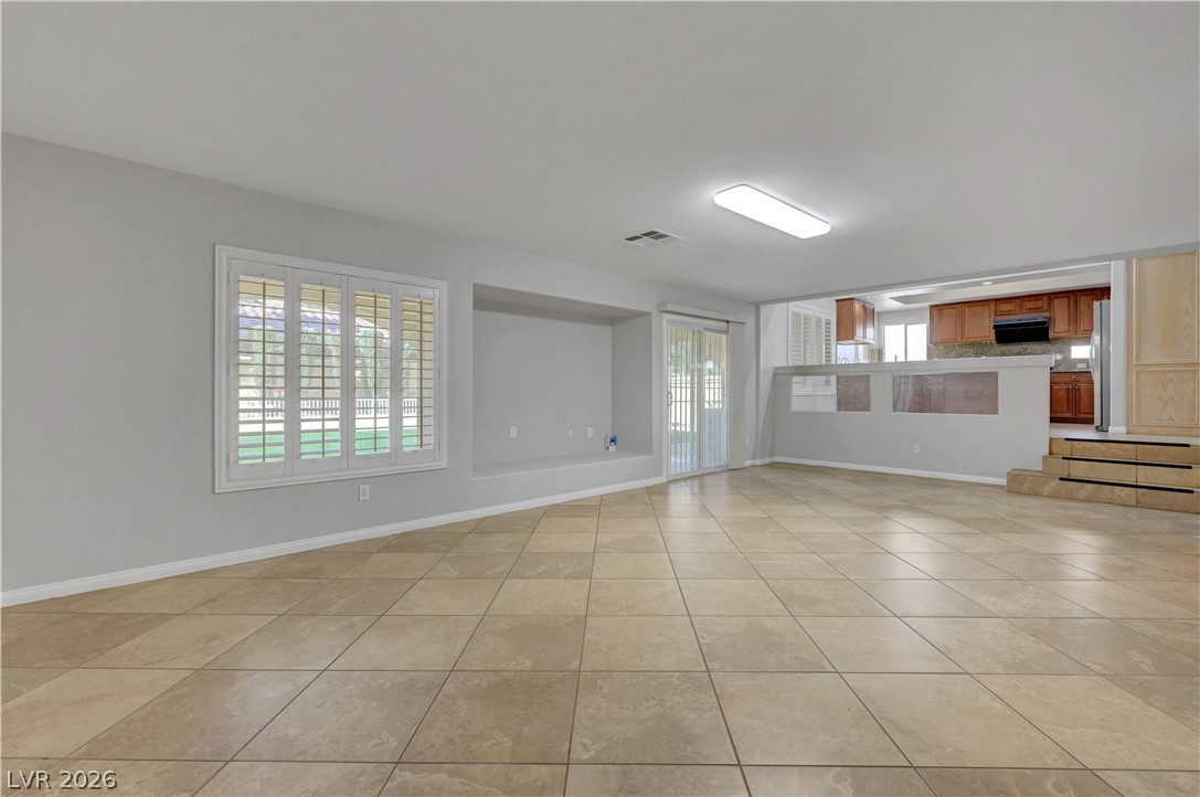 Photo 21 of 61, 7837 Spindrift Cove Street