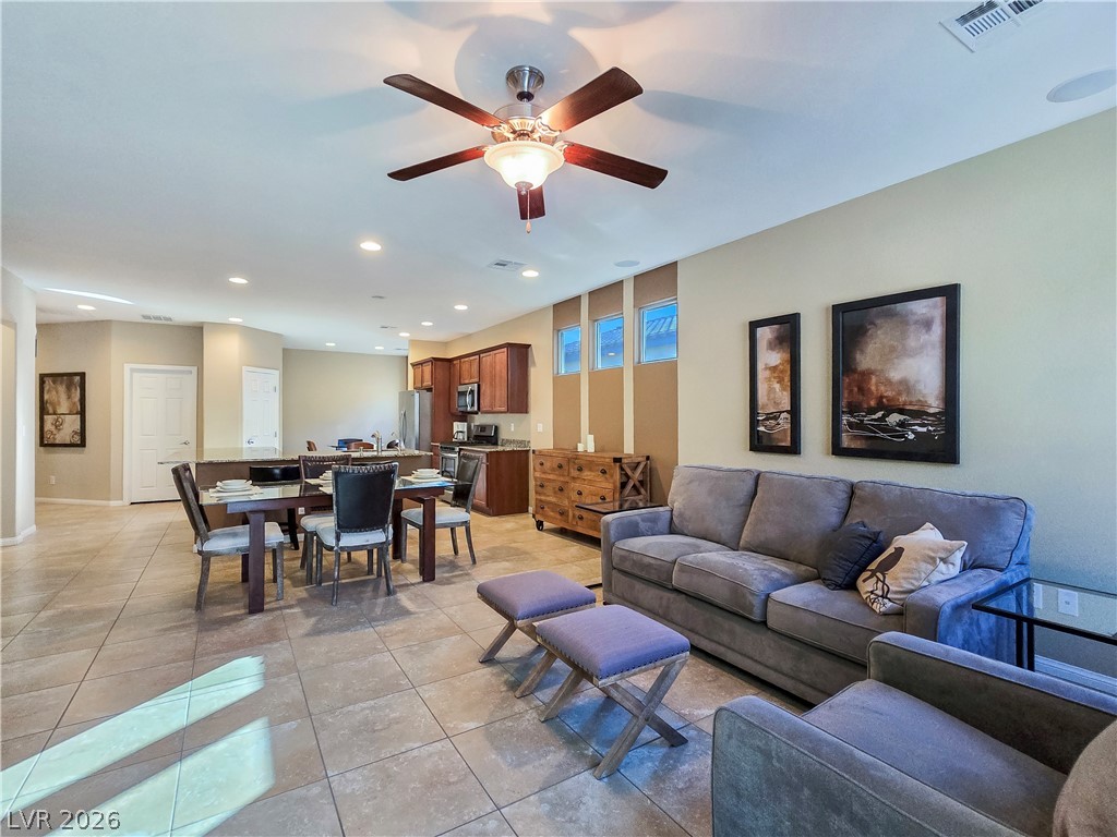 Photo 23 of 41, 2110 Hunt Woods Court