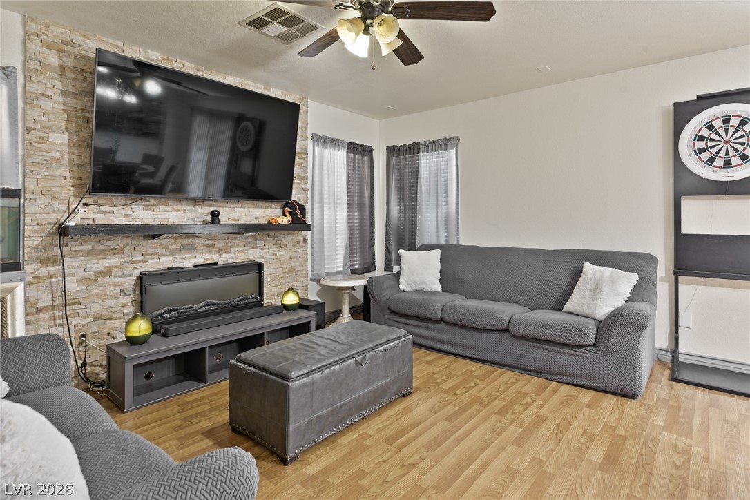 Photo 4 of 10260 Martinsburg Court