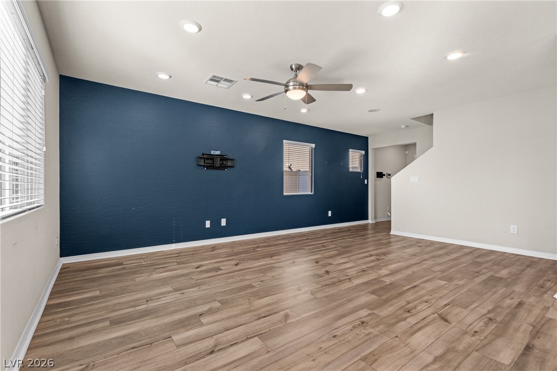 Photo 5 of 3583 Judson Avenue