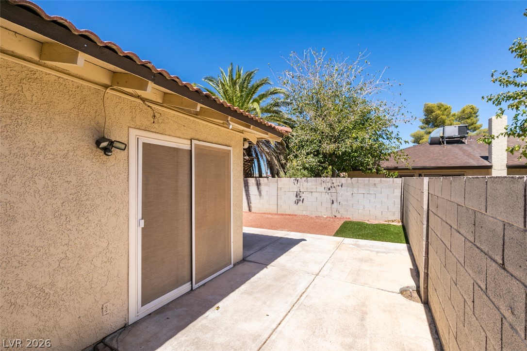 Photo 33 of 39, 3422 Pecos Way