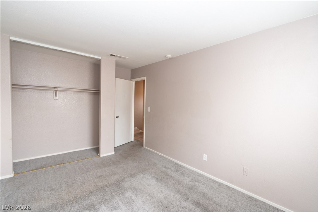 Photo 18 of 26, 5109 Souvenir Lane