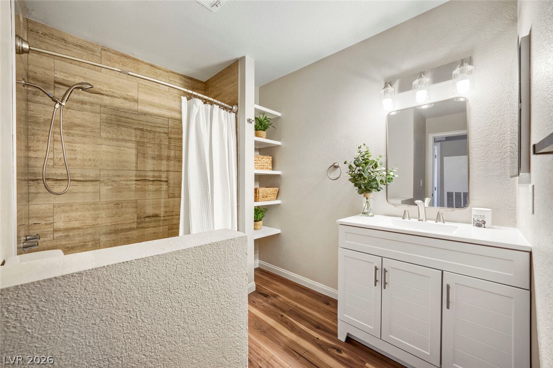 Photo 19 of 27, 6250 W Flamingo Road #139