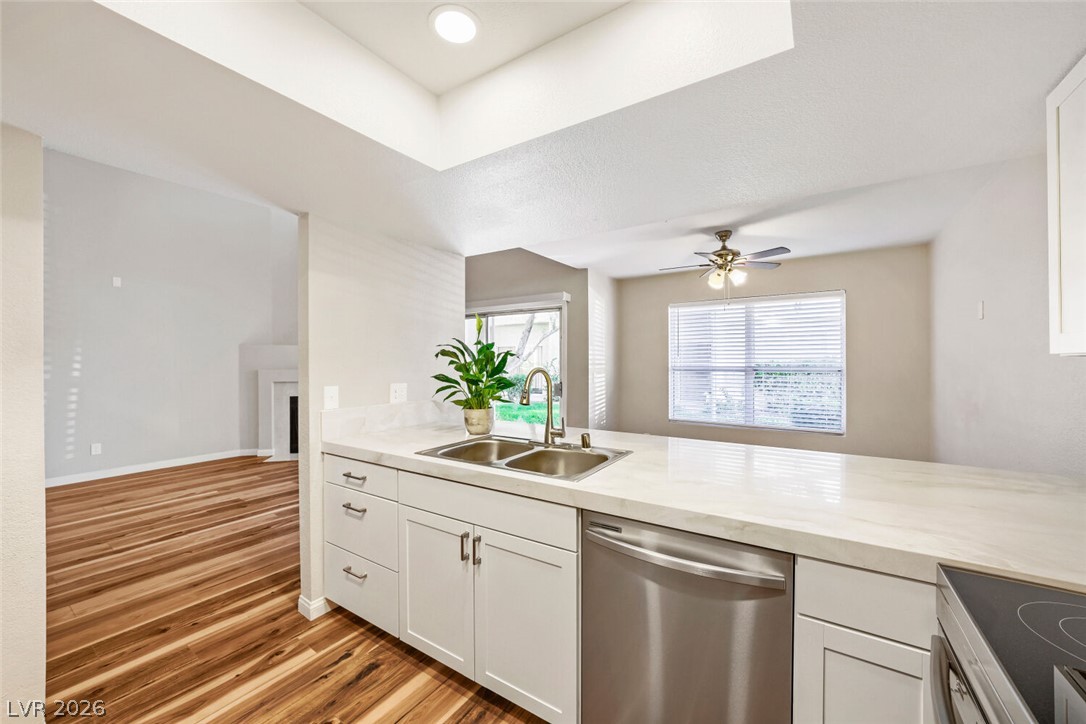 Photo 11 of 27, 6250 W Flamingo Road #139