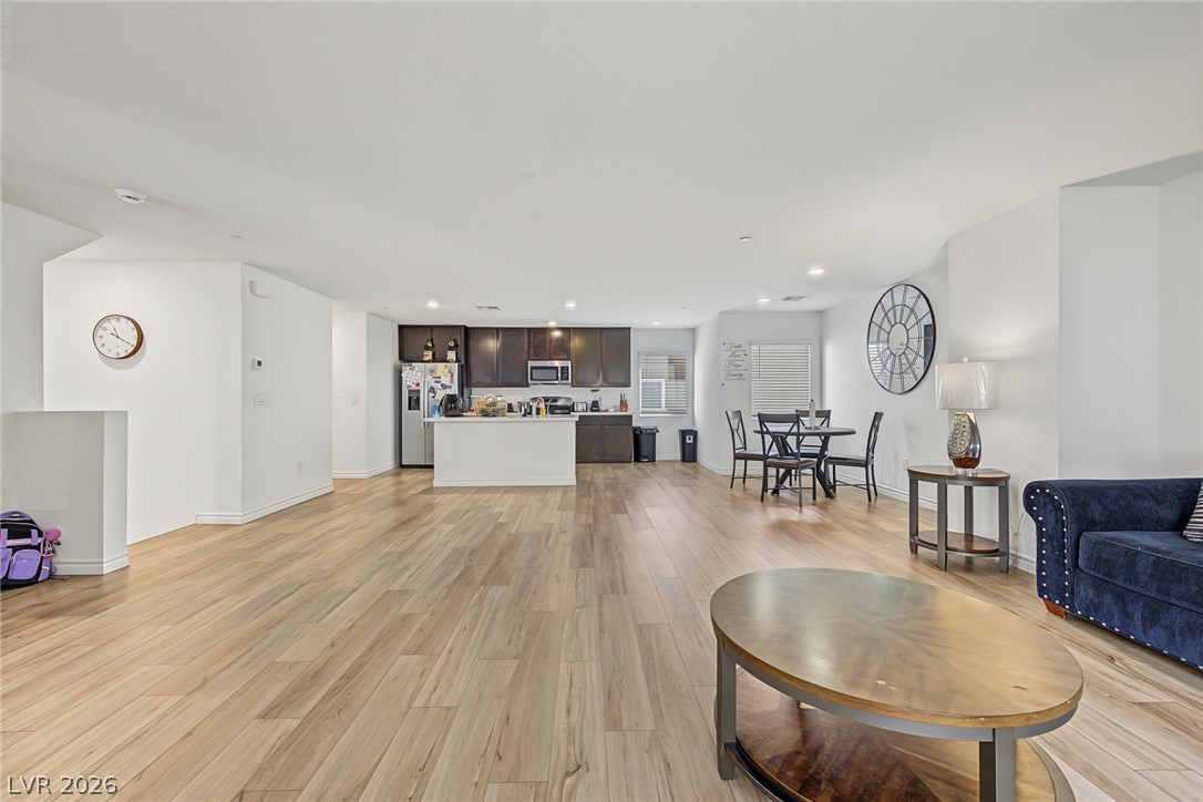 Photo 9 of 26, 3553 Reserve Court