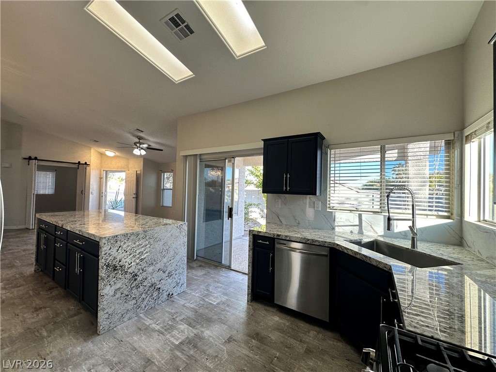 Photo 7 of 30, 8001 Hesperides Avenue