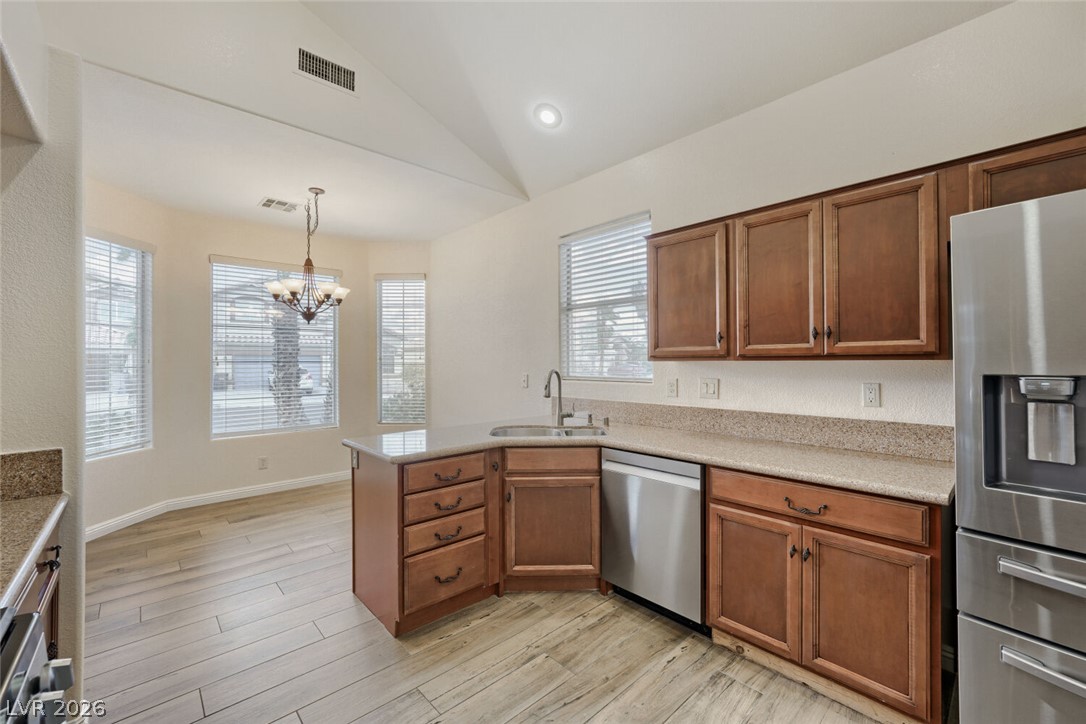 Photo 6 of 23, 7909 Aviano Pines Avenue