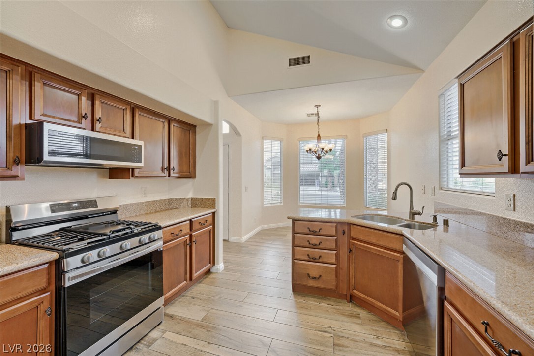 Photo 5 of 7909 Aviano Pines Avenue