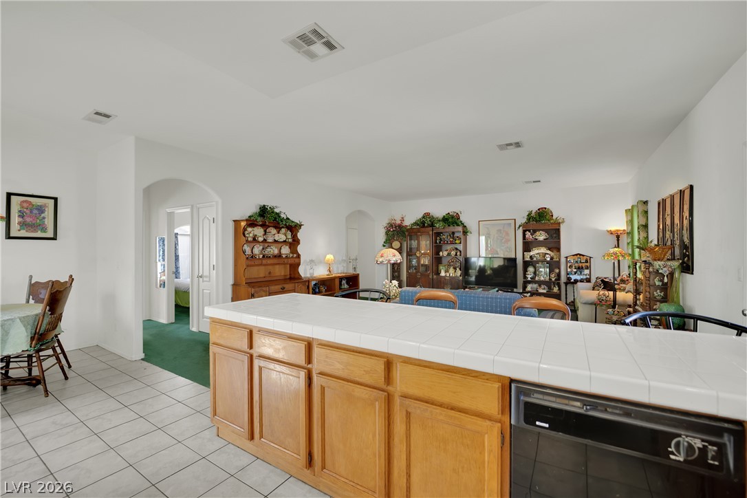 Photo 8 of 34, 602 Coolidge Avenue