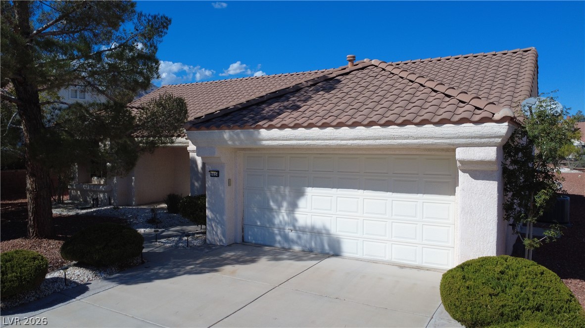 Photo 2 of 9624 Buckhorn Drive