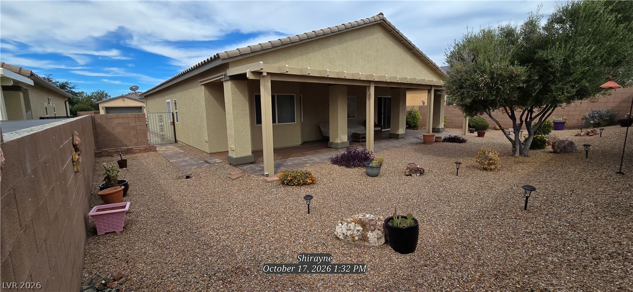 Photo 2 of 5001 E Monte Penne Way