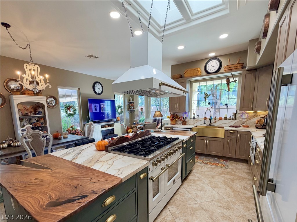 Photo 42 of 47, 2563 Collinsville Drive