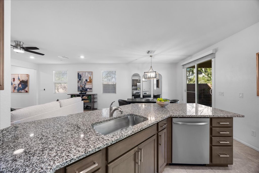 Photo 15 of 41, 2784 Donatello Manor Place