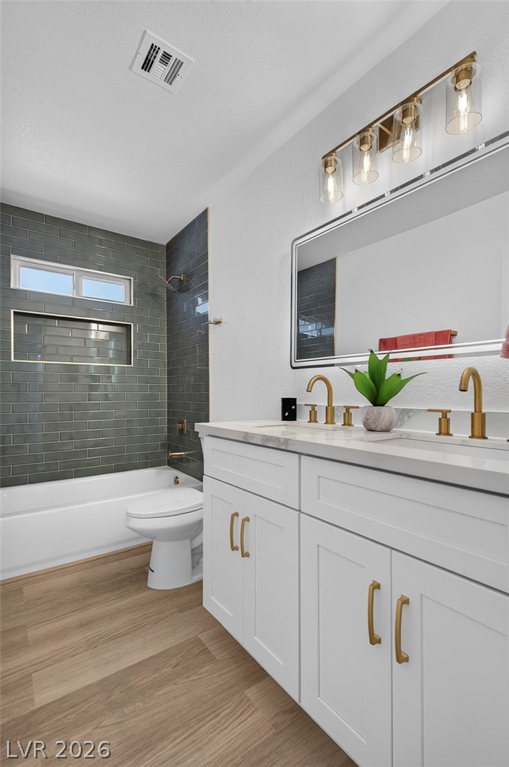 Photo 52 of 66, 3939 Meadowglen Drive