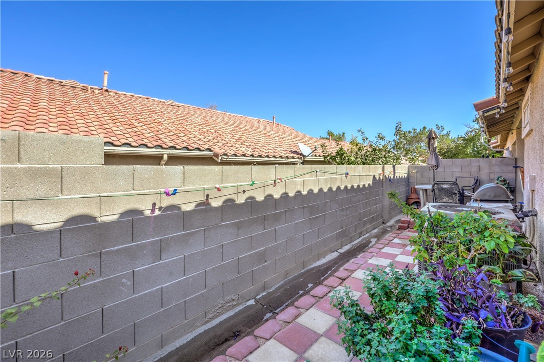 Photo 27 of 38, 9708 Devenish Avenue #101
