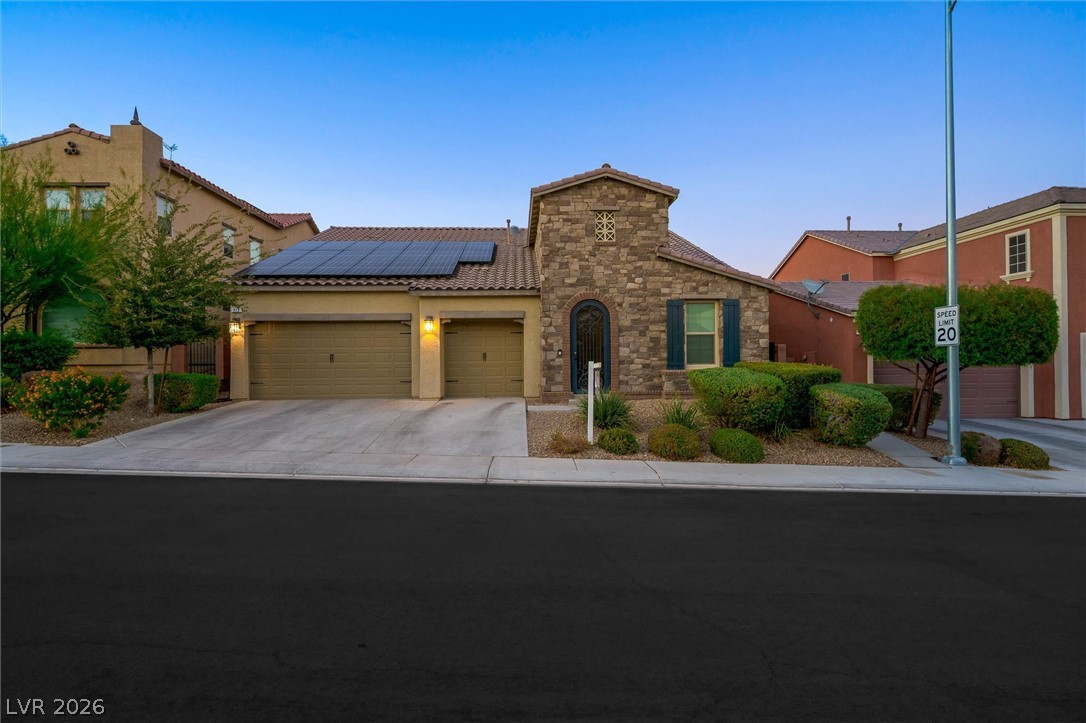 912 Bluebird Hill Avenue, North Las Vegas 89084