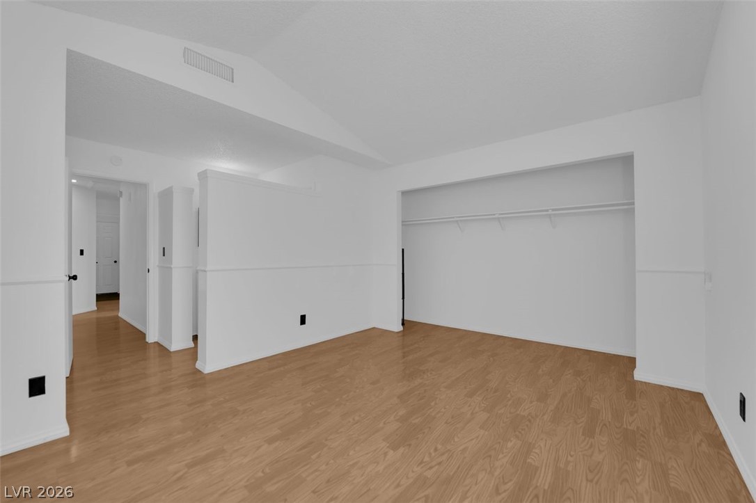 Photo 12 of 41, 6321 Carmen Boulevard