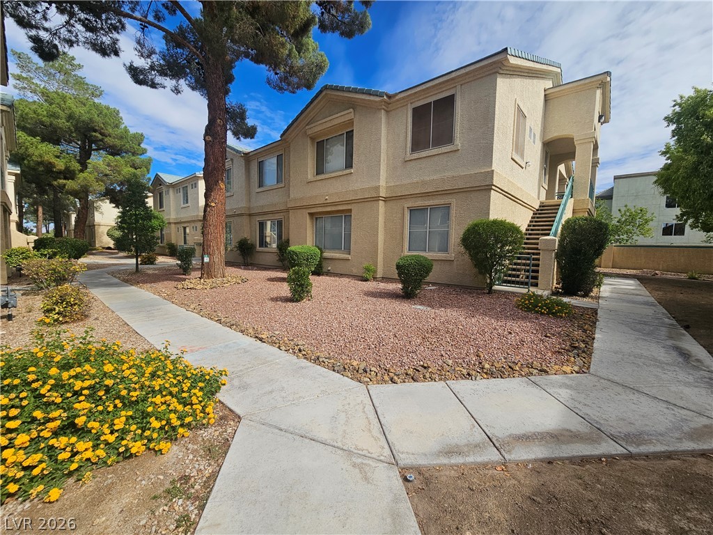 Photo 9 of 26, 5155 W Tropicana Avenue #2167