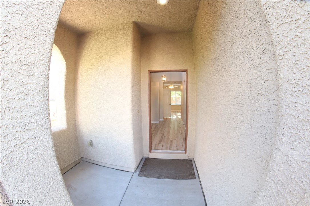 Photo 3 of 825 Jacobs Ladder Place