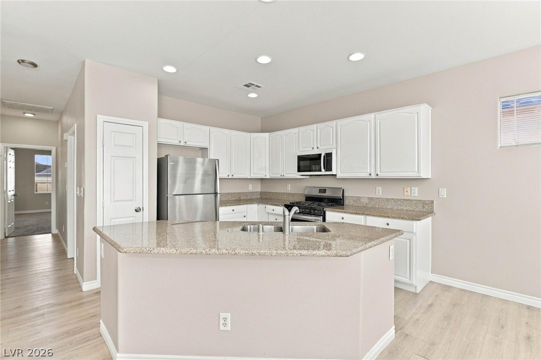 Photo 10 of 22, 6453 Melville Grove Court