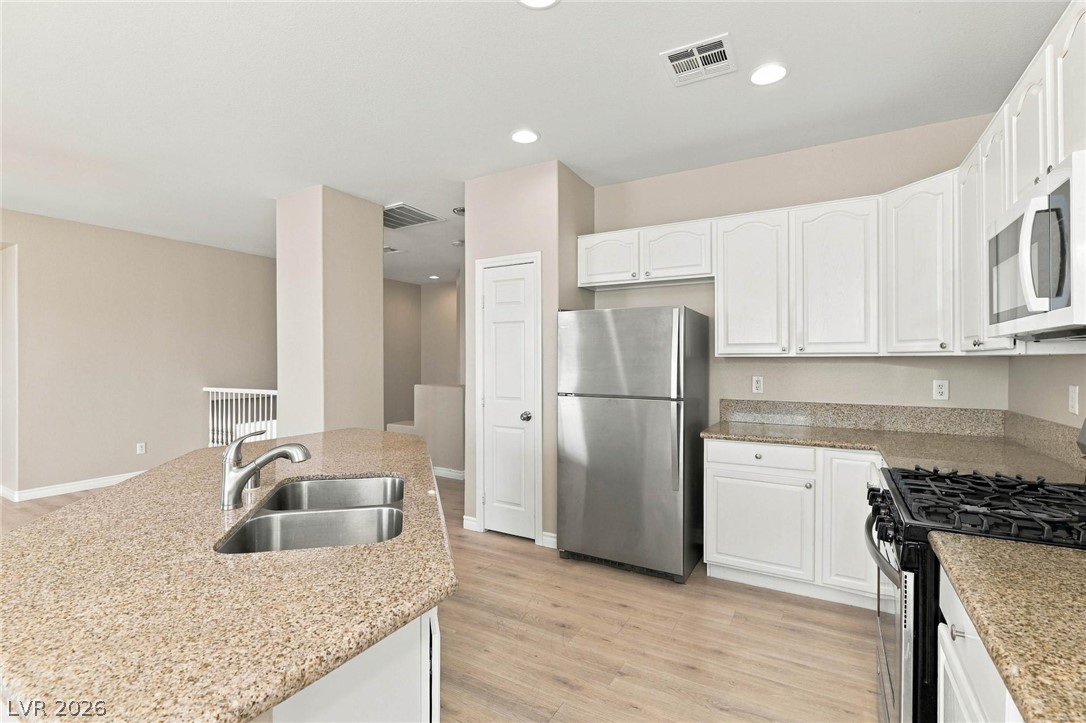 Photo 12 of 22, 6453 Melville Grove Court