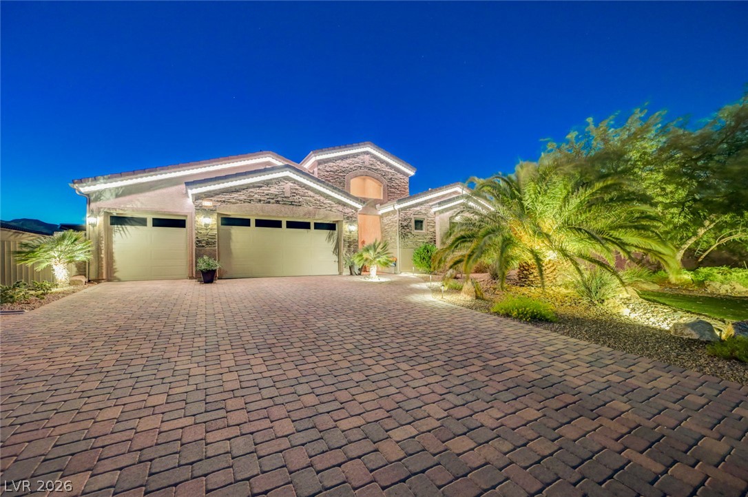 5985 N Conquistador Street, Las Vegas