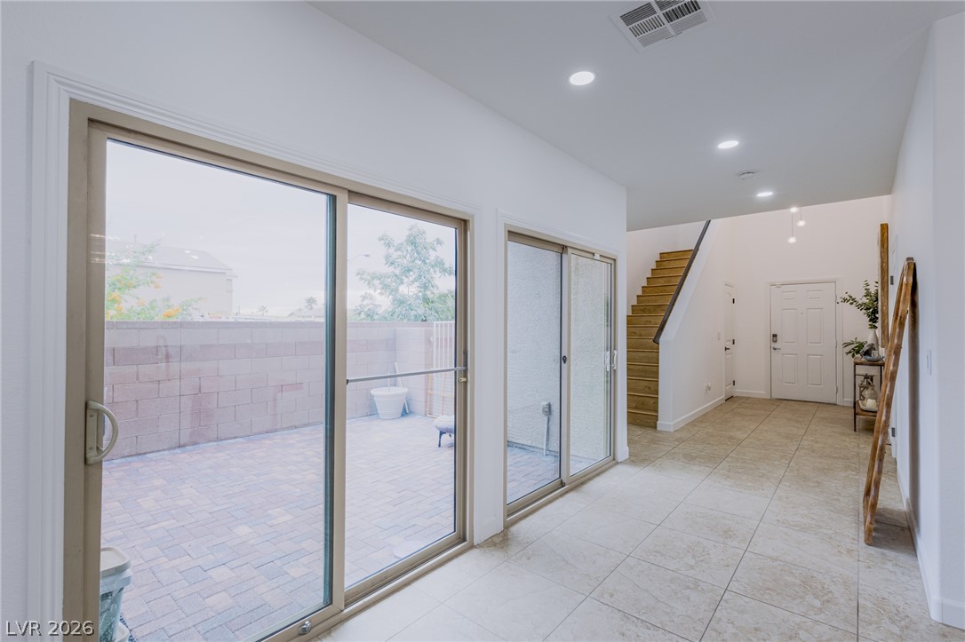 Photo 15 of 48, 9230 Wittig Avenue