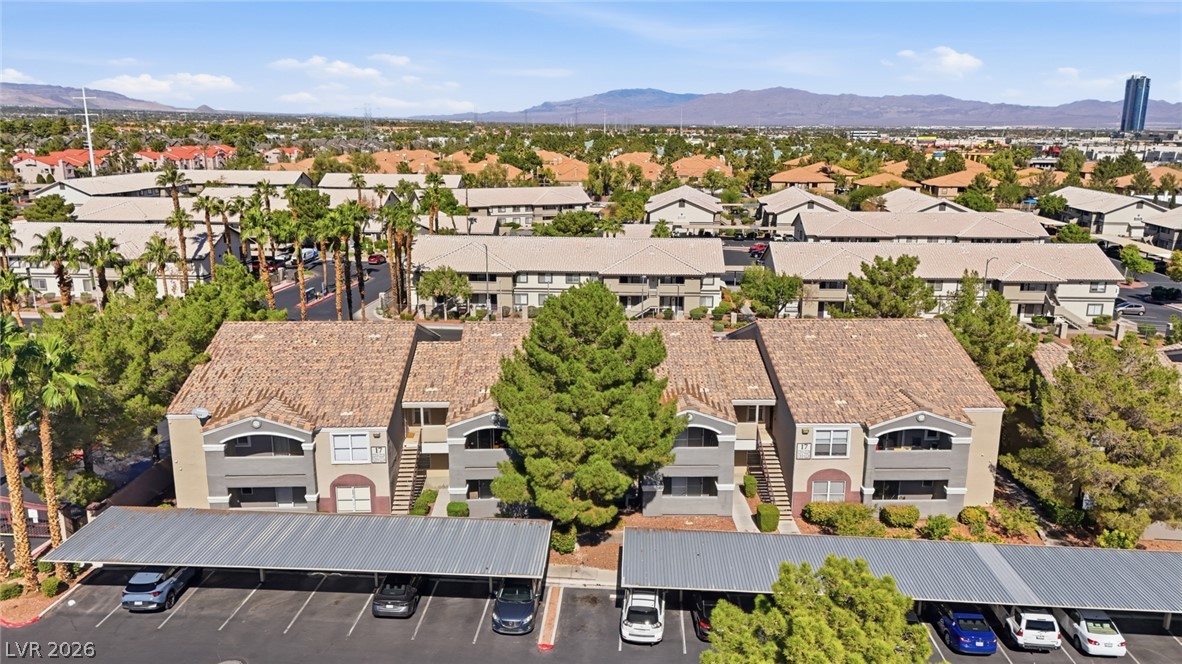 Photo 26 of 32, 5055 W Hacienda Avenue #1220