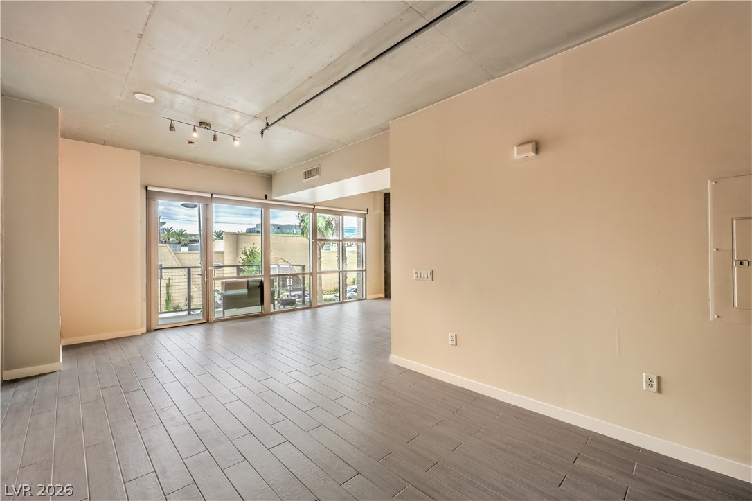 Photo 10 of 37, 353 E Bonneville Avenue #241