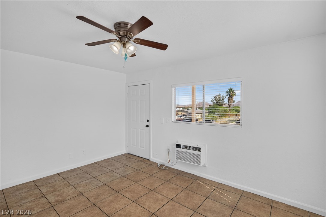 Photo 6 of 17, 405 N 15th Street
