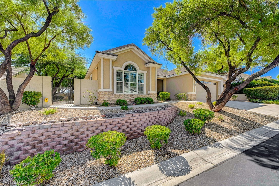 Photo 2 of 10809 Elm Ridge Avenue