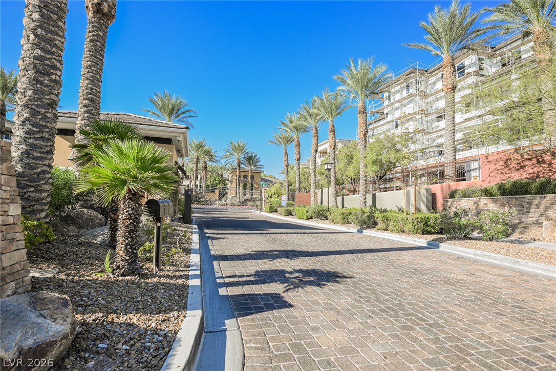 Photo 5 of 9200 S Las Manaitas Avenue #202