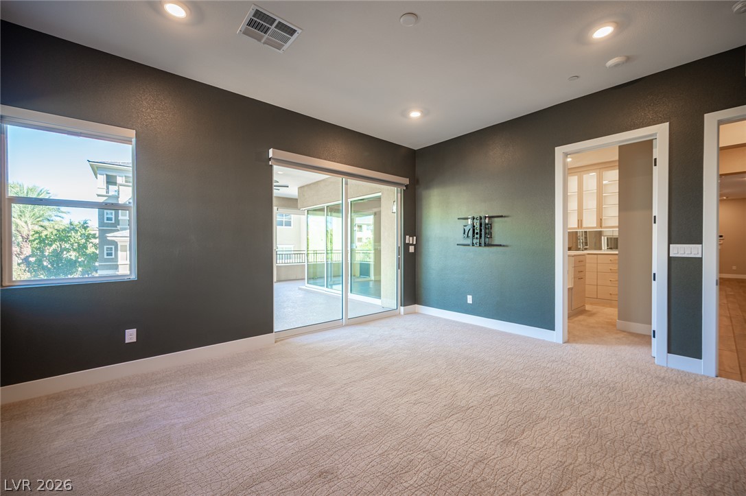Photo 46 of 87, 9200 S Las Manaitas Avenue #202