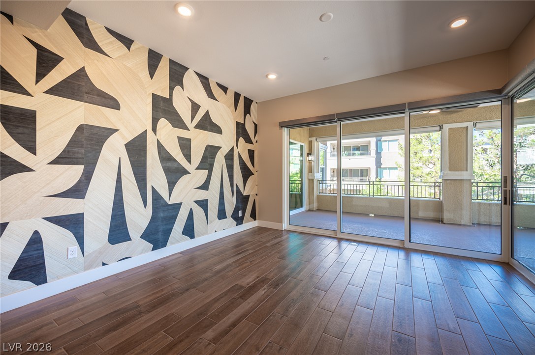 Photo 37 of 87, 9200 S Las Manaitas Avenue #202
