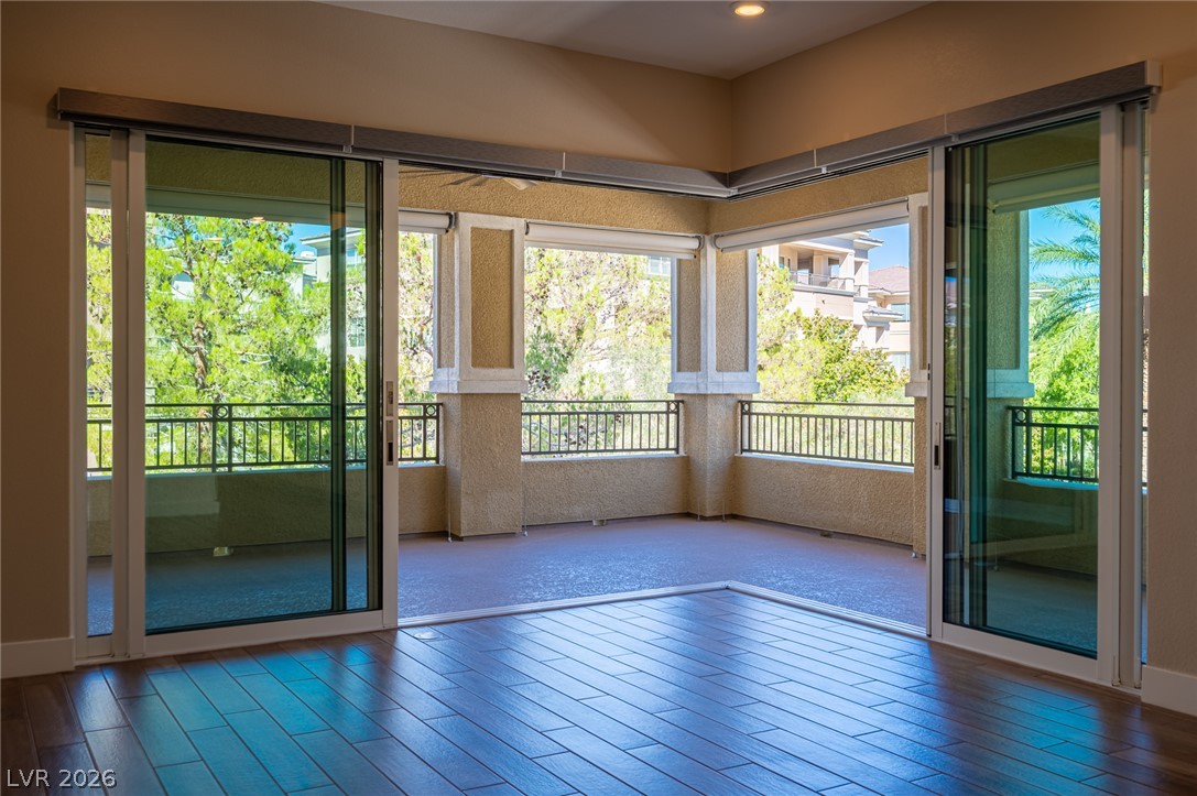Photo 36 of 87, 9200 S Las Manaitas Avenue #202
