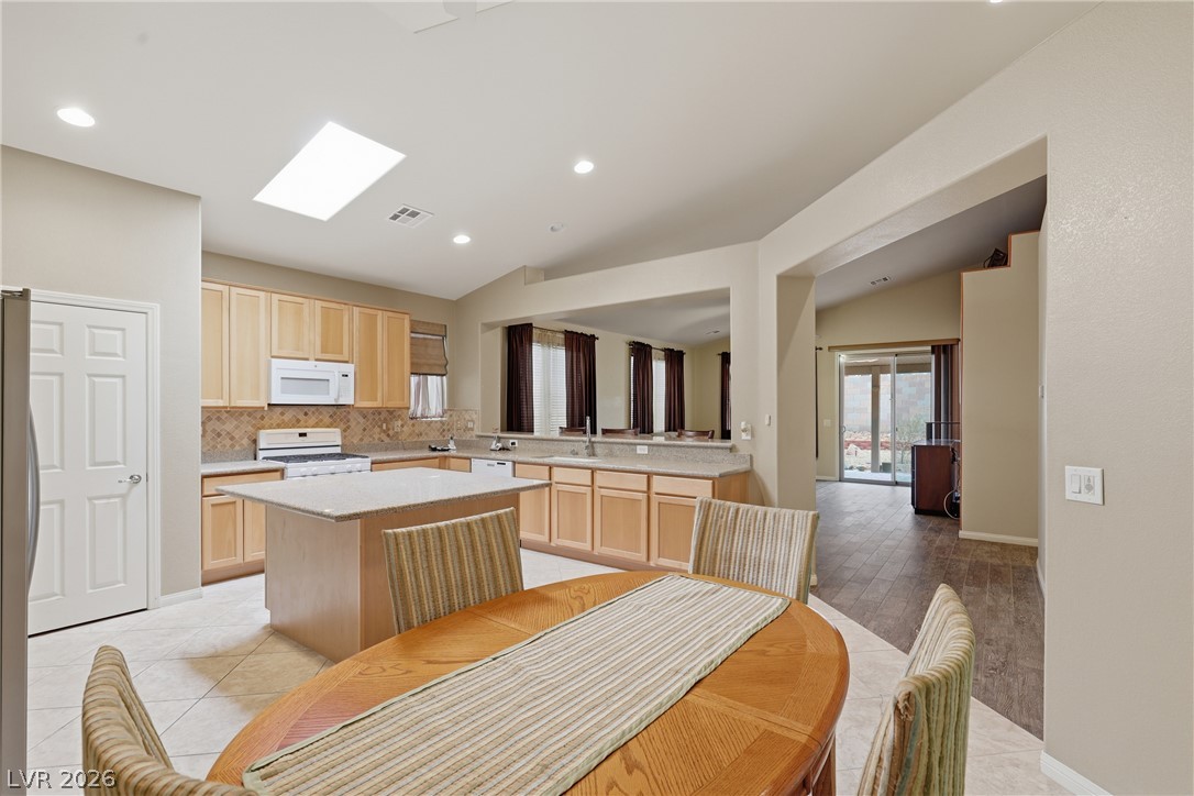 Photo 9 of 46, 1035 Via Nandina Place