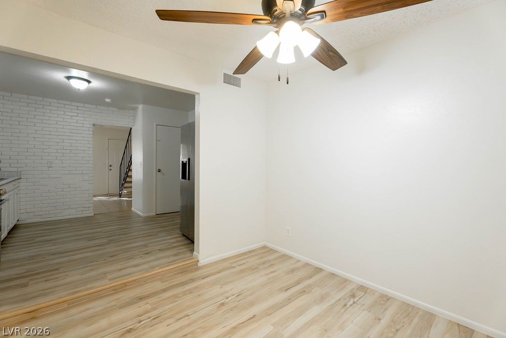 Photo 8 of 37, 3945 Visby Lane