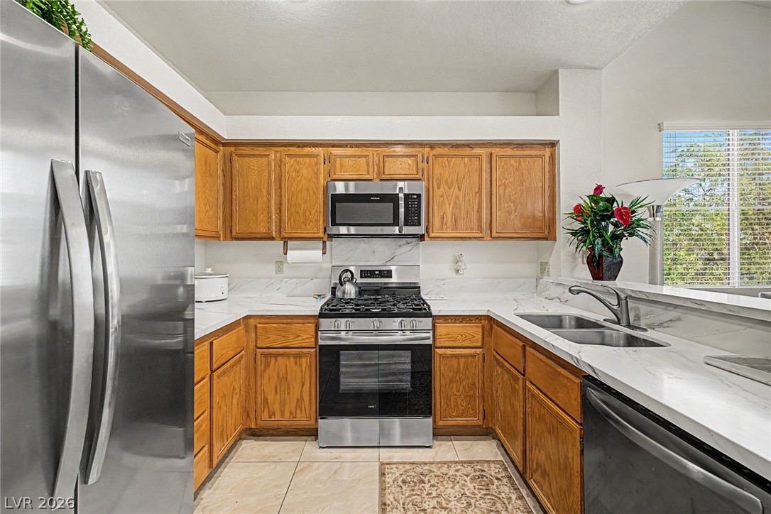 Photo 16 of 37, 5155 W Tropicana Avenue #2023